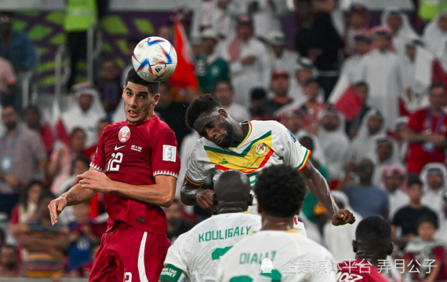 塞内加尔完胜英格兰，莱万关键制胜