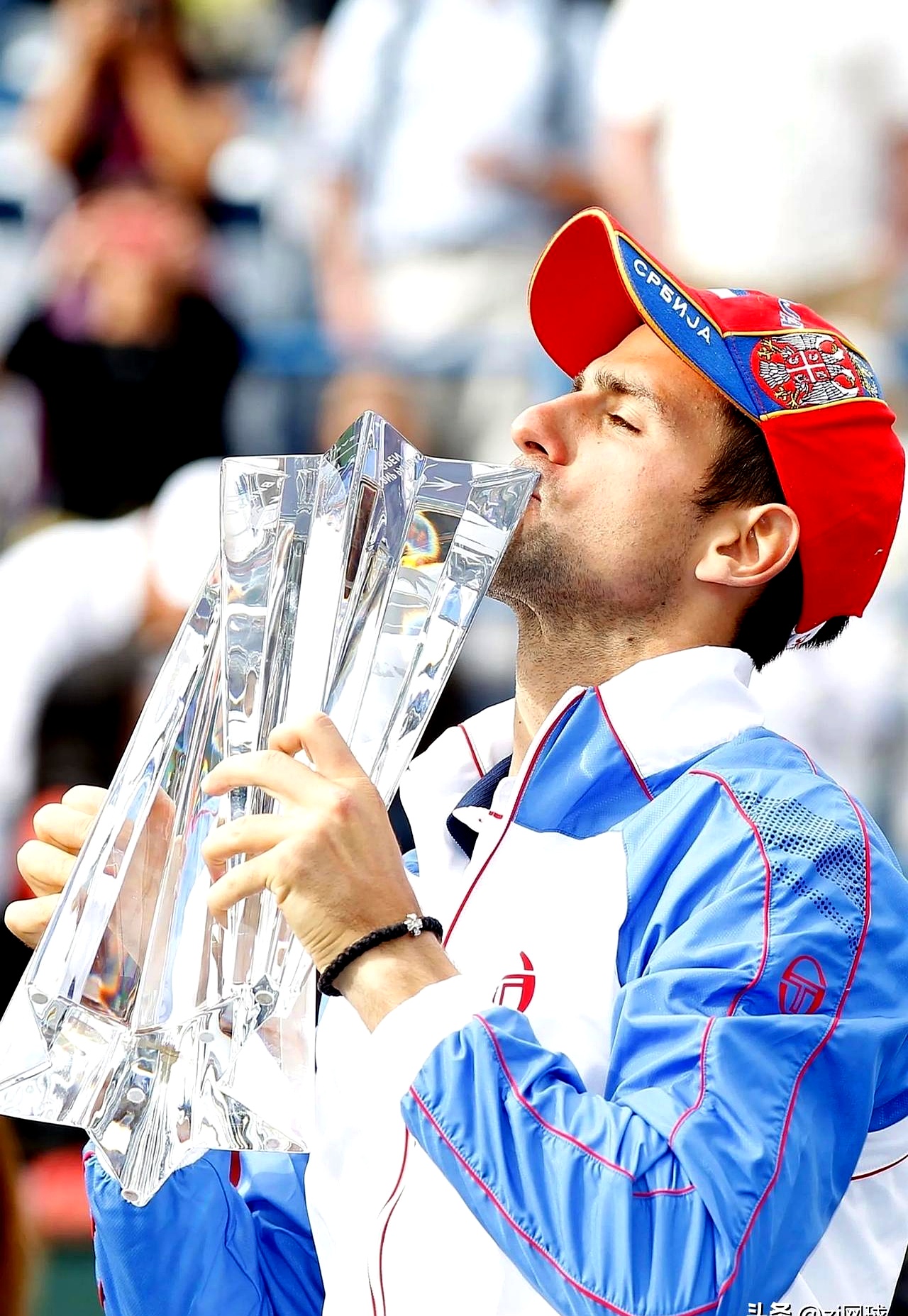 美网险胜戴维斯杯，阿尔卡拉斯关键制胜