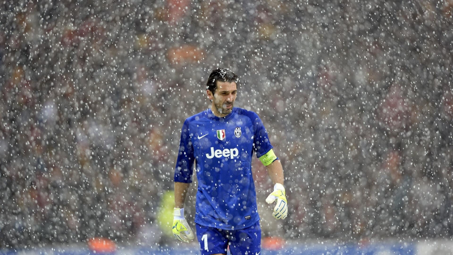 开云体育平台APP-冰火鏖战，利拉德式绝杀点燃赛场，吉林力克天津演绎篮球美学